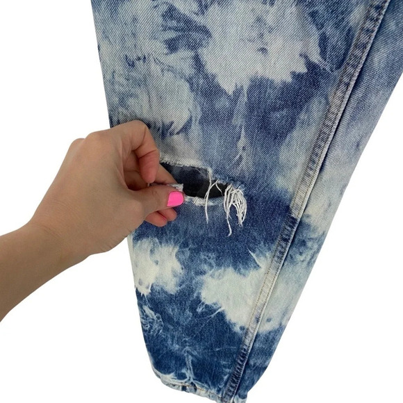 Vintage Levis Jeans Womens Size 26 / 2 / XS Levi’s 550 Mom Jeans Custom Bleached - Picture 5 of 16